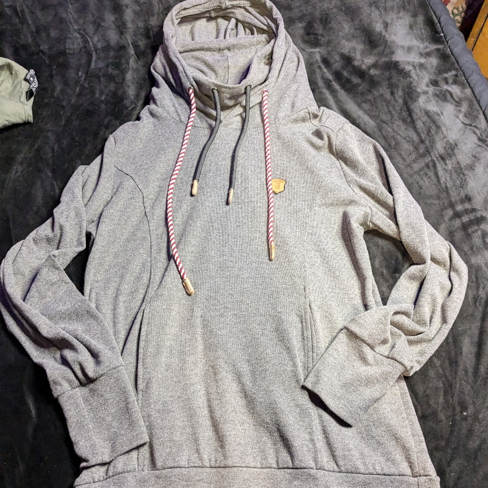 Nakentano hooded cow neck hoodie